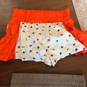 Get your flirt on shorts